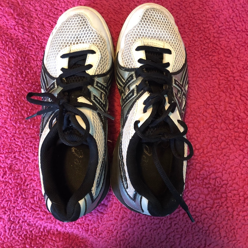 Volleyball Shoes
